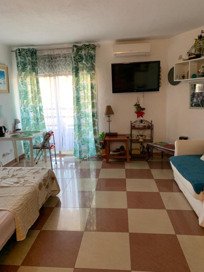 Elena Studio Costa Adeje  Luaran gambar